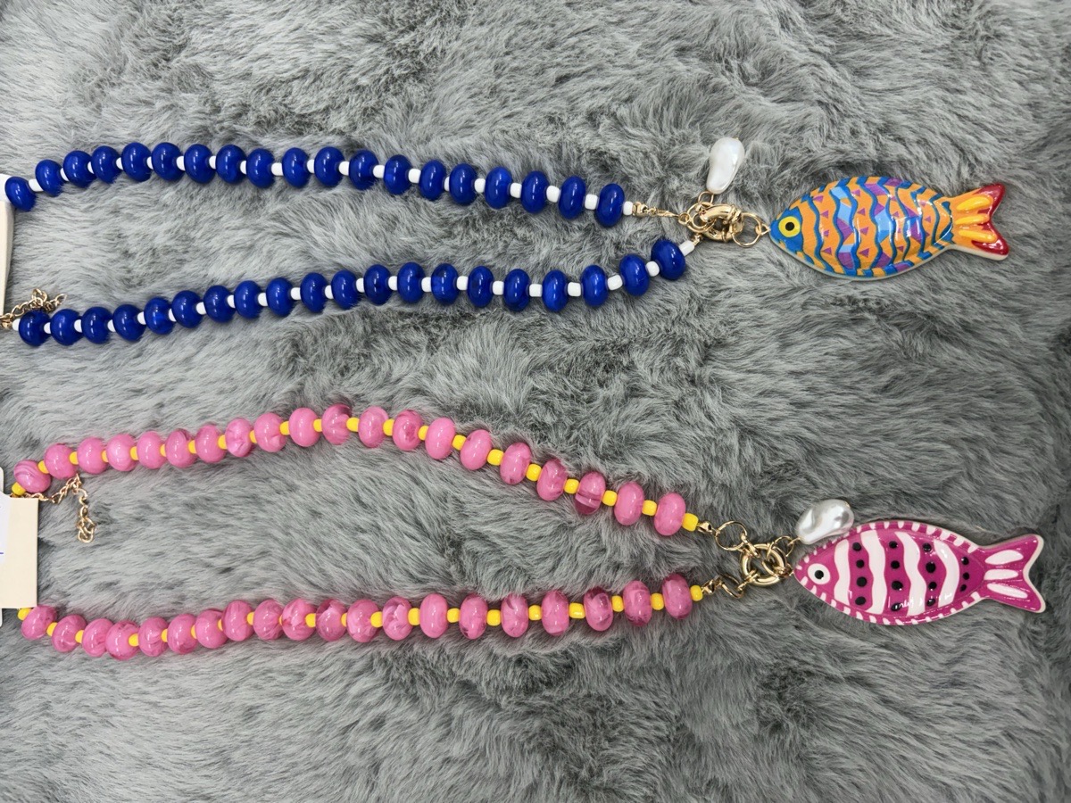 COLLAR PEZ