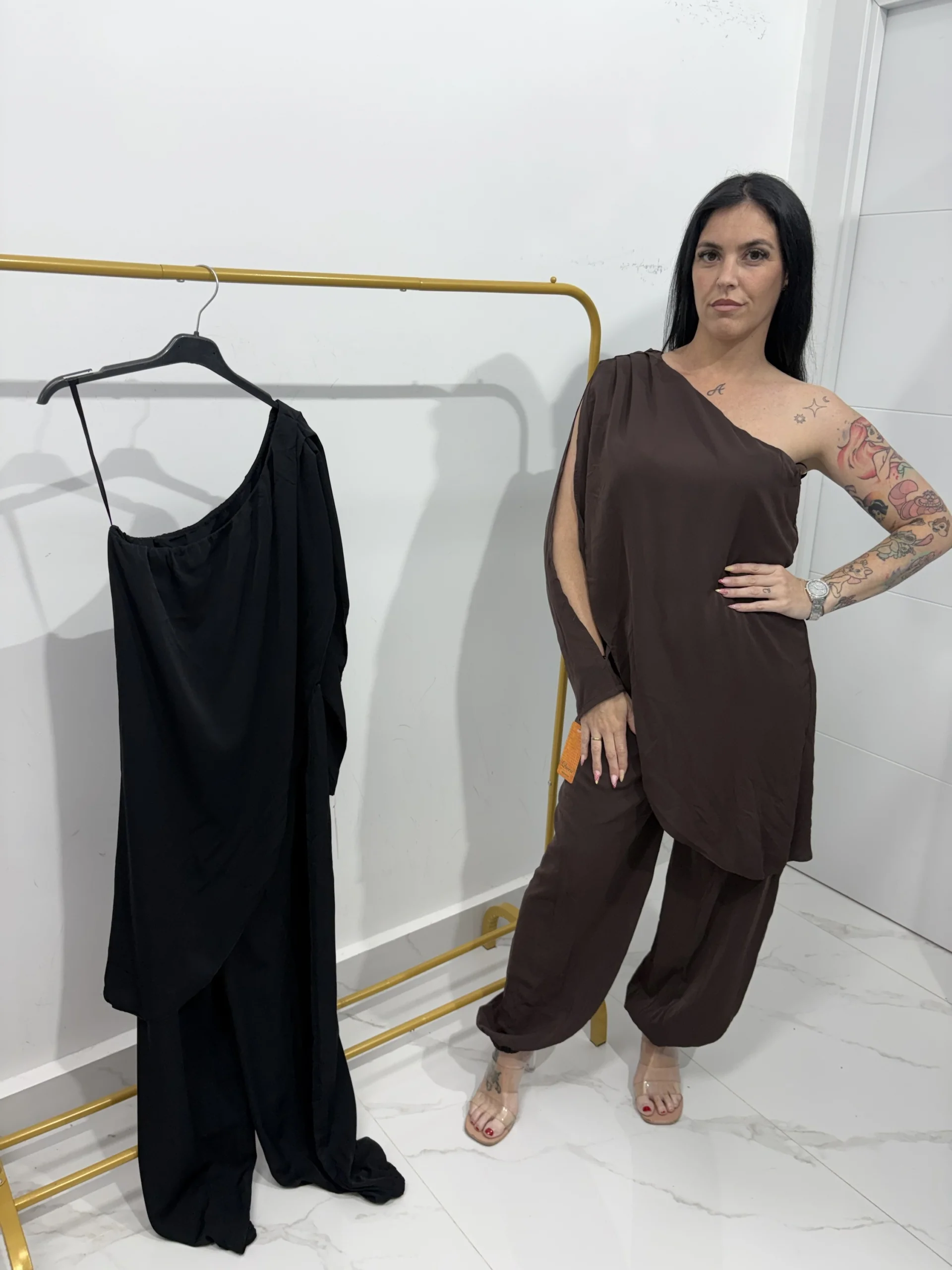 MONO ROSA