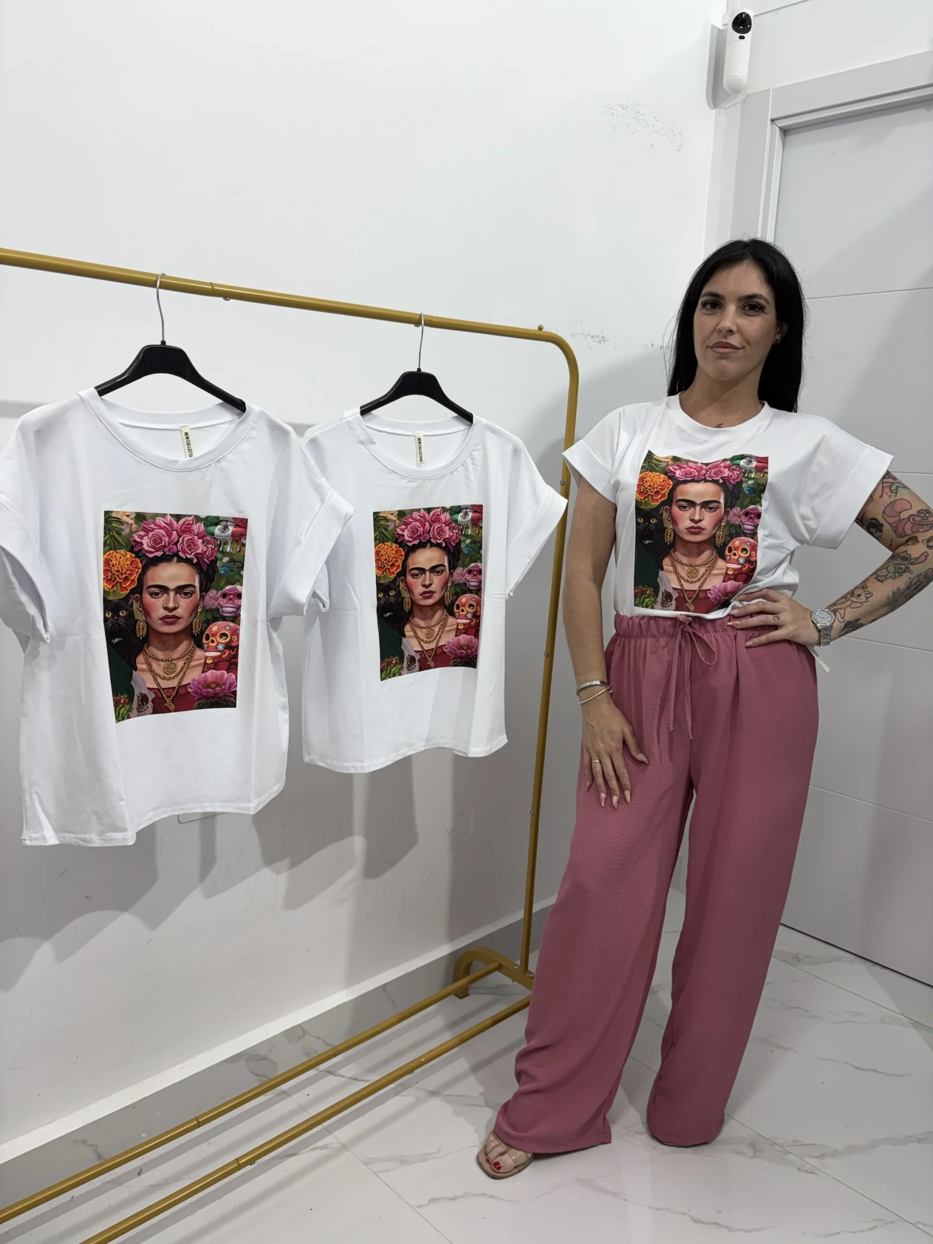CAMISETA FRIDA