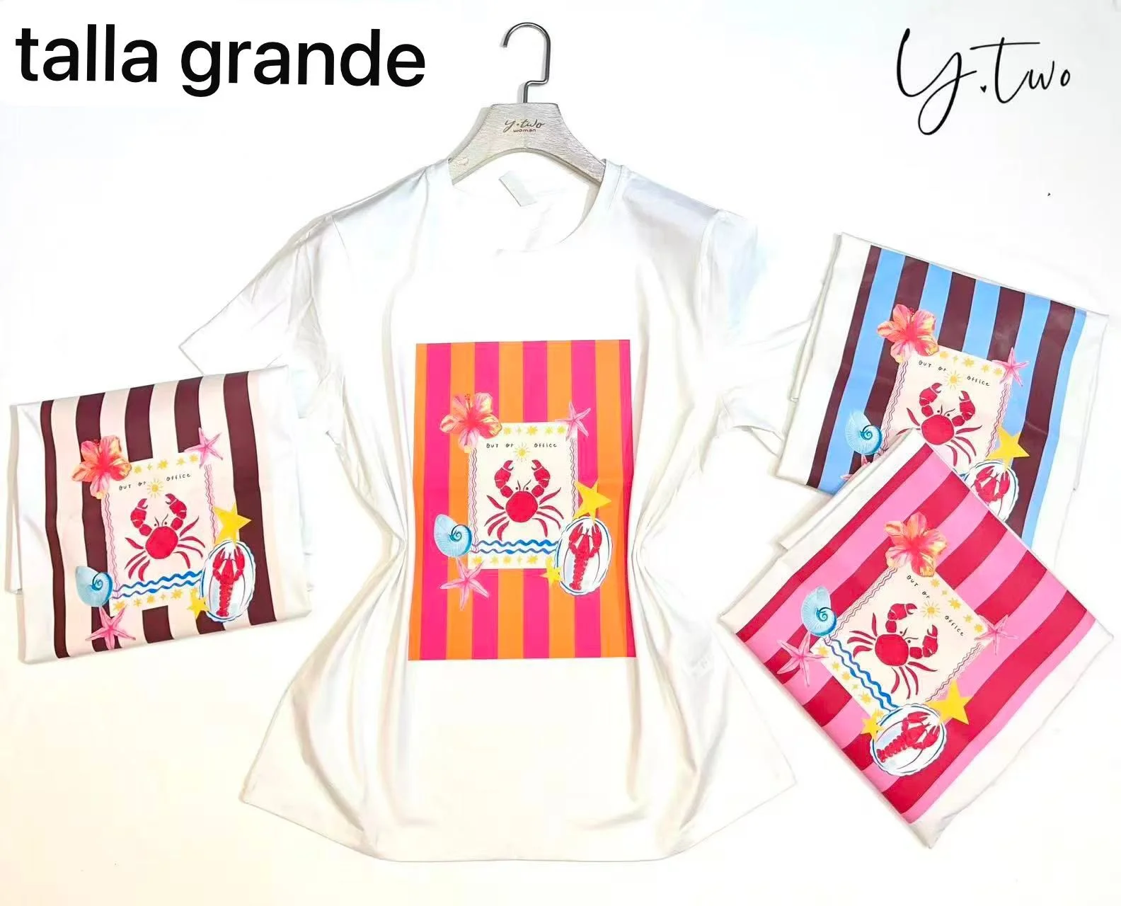 CAMISETA CURVY MARO